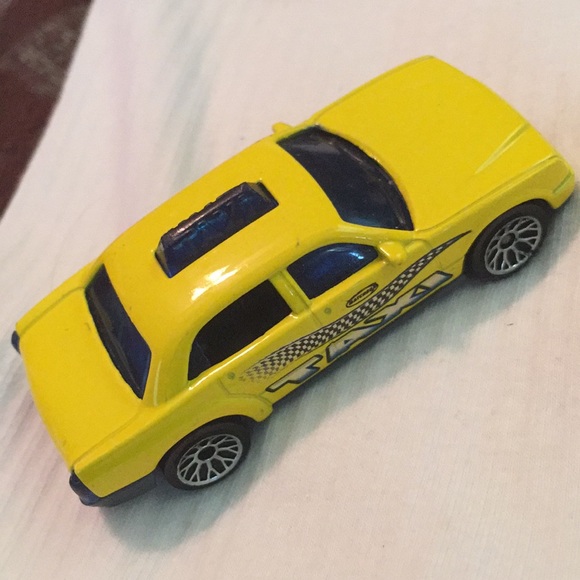 Taxi Cab Car Toy Matchbox China 2002 - Picture 1 of 8